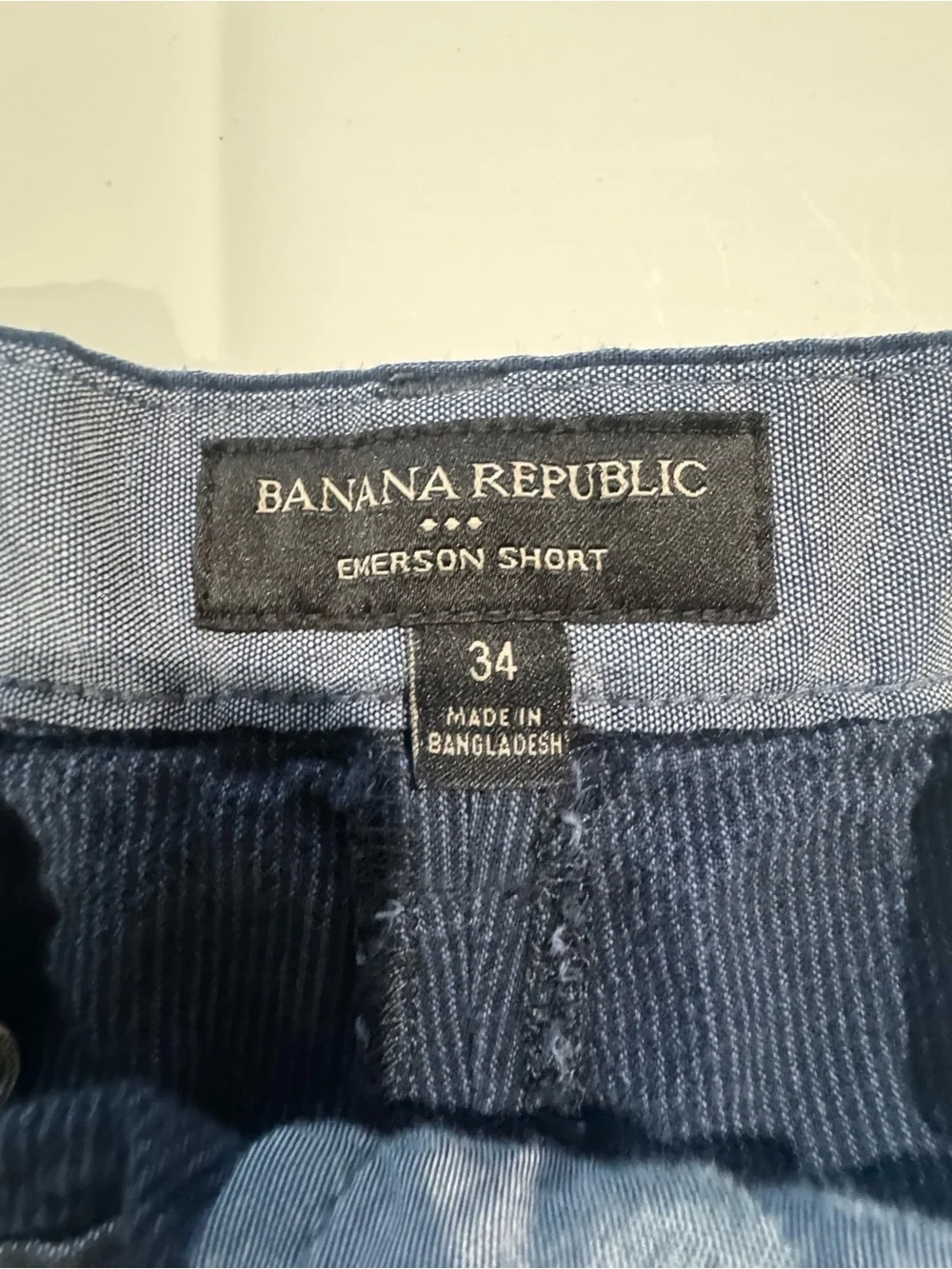 Banana Republic men flat